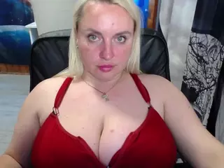 imthinkaboutu's Live Sex Cam Show