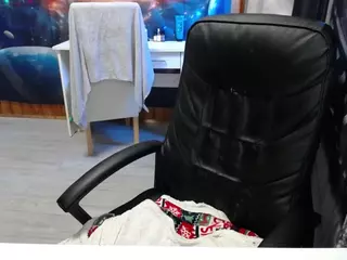 imthinkaboutu's Live Sex Cam Show
