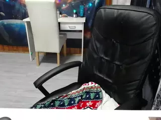 imthinkaboutu's Live Sex Cam Show