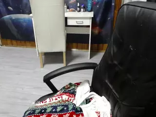 imthinkaboutu's Live Sex Cam Show