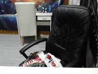 imthinkaboutu's Live Sex Cam Show
