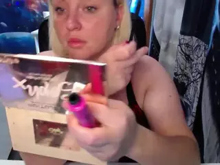 imthinkaboutu's Live Sex Cam Show
