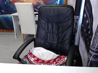 imthinkaboutu's Live Sex Cam Show