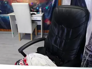imthinkaboutu's Live Sex Cam Show