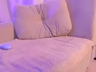 Vaioleth-Adams's Live Sex Cam Show