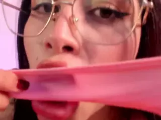 Vaioleth-Adams's Live Sex Cam Show