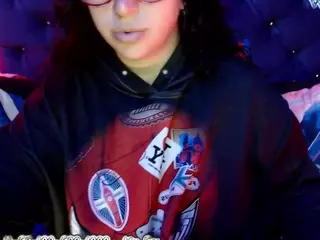 Nahomy-Moon's Live Sex Cam Show