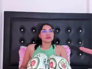 kristieCooper's Live Sex Cam Show