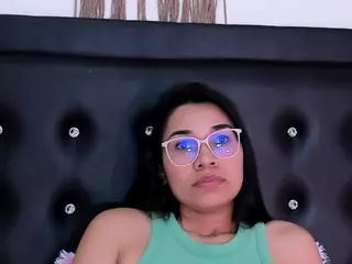 kristieCooper's Live Sex Cam Show