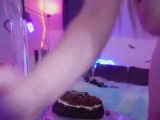 Yummy_Girl's Live Sex Cam Show