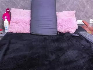 Andrea Fletcher's Live Sex Cam Show