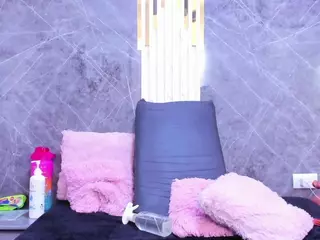 Andrea Fletcher's Live Sex Cam Show