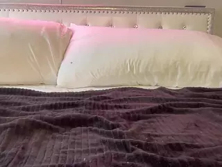 Iamwhitneyoc's Live Sex Cam Show