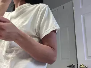 Iamwhitneyoc's Live Sex Cam Show