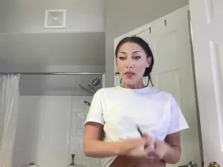 Iamwhitneyoc's Live Sex Cam Show