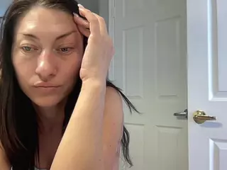 Iamwhitneyoc's Live Sex Cam Show