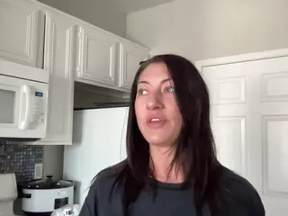 Iamwhitneyoc's Live Sex Cam Show