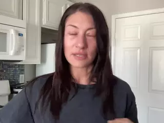 Iamwhitneyoc's Live Sex Cam Show