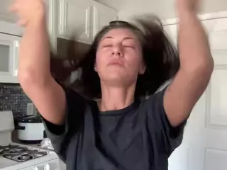 Iamwhitneyoc's Live Sex Cam Show
