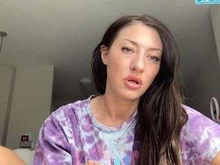 Iamwhitneyoc
