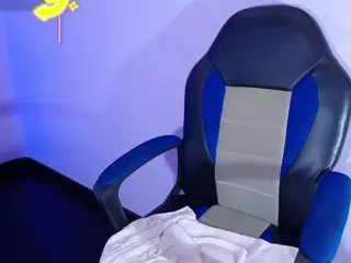 little-ammy's Live Sex Cam Show