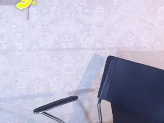 little-ammy's Live Sex Cam Show