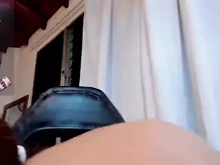 juan&juli's Live Sex Cam Show