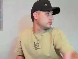 juan&juli's Live Sex Cam Show