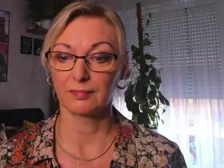 VanessaSoft's Live Sex Cam Show