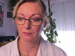 VanessaSoft's Live Sex Cam Show