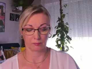 VanessaSoft's Live Sex Cam Show