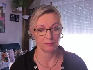 VanessaSoft's Live Sex Cam Show