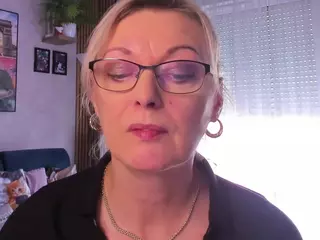 VanessaSoft's Live Sex Cam Show