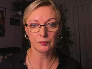 VanessaSoft's Live Sex Cam Show