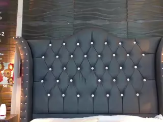 LaDiabla2000's Live Sex Cam Show