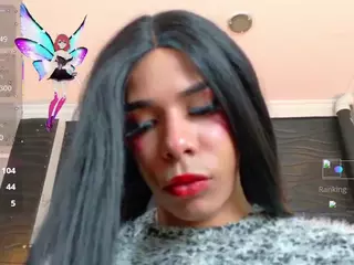 LaDiabla2000's Live Sex Cam Show