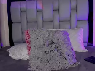 MonicaRocha's Live Sex Cam Show