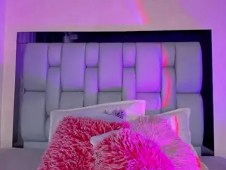 MonicaRocha's Live Sex Cam Show