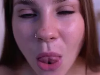 CuteFoxy's Live Sex Cam Show