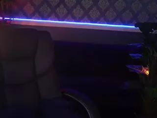 RosieMoons's Live Sex Cam Show