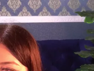 RosieMoons's Live Sex Cam Show