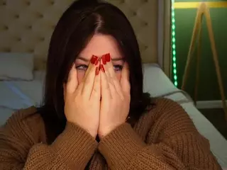 RosieMoons's Live Sex Cam Show