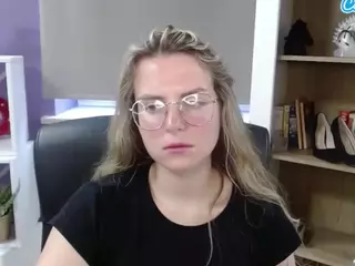 ZoeyFancy's Live Sex Cam Show