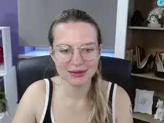 ZoeyFancy's Live Sex Cam Show