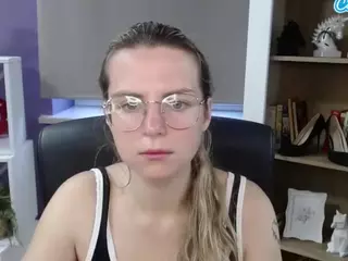 ZoeyFancy's Live Sex Cam Show