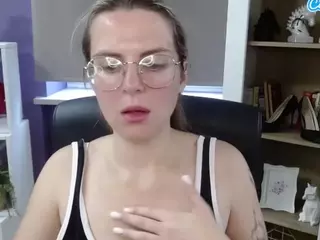 ZoeyFancy's Live Sex Cam Show