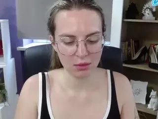 ZoeyFancy's Live Sex Cam Show