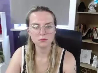 ZoeyFancy's Live Sex Cam Show