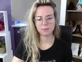 ZoeyFancy's Live Sex Cam Show