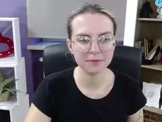 ZoeyFancy's Live Sex Cam Show